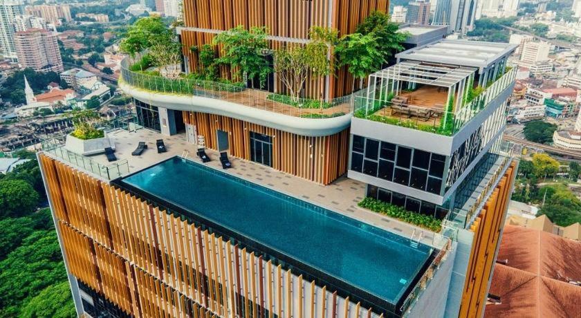 Ceylonz By Plush Apartment *